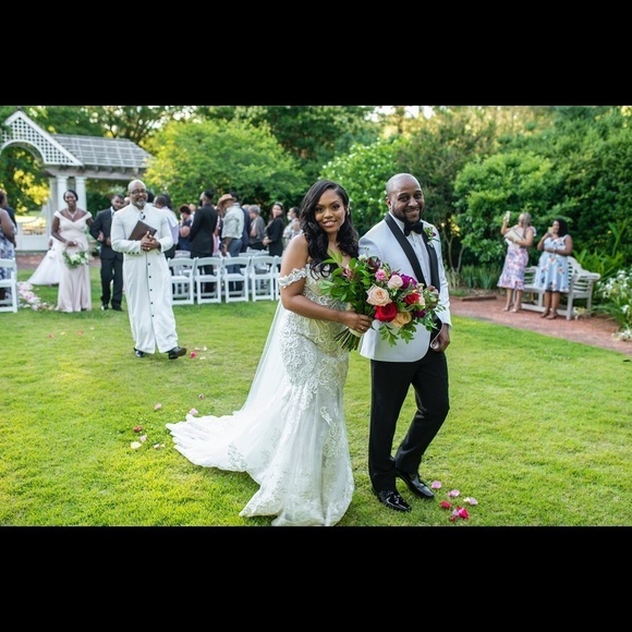 Zavana Couture Wedding Dress - Picture 7 of 7